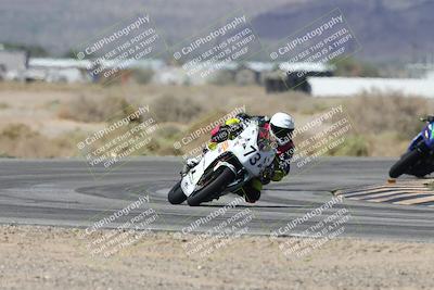 media/Oct-05-2025-CVMA (Sun) [[beeef4f201]]/Race 6-Formula Twins-Formula 40 UL/